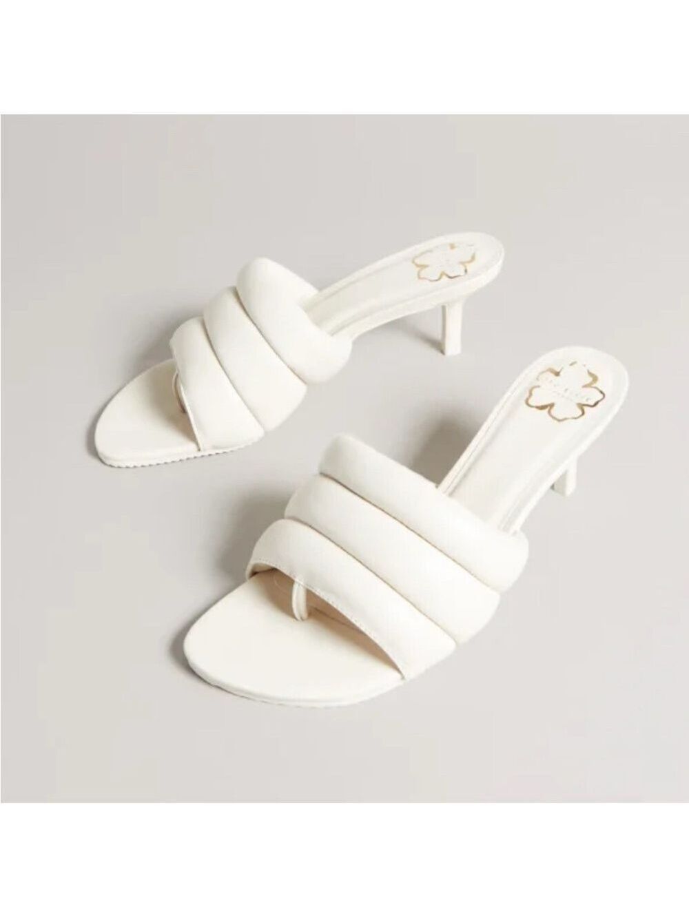 Ted Baker Lyna padded White leather quilted slip on heeled mules size 8.5